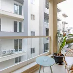 公寓 Designer 3br With Private Balcony In By 360 Estates *