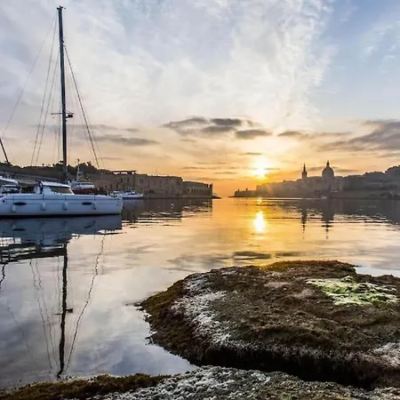 Appartement Designer 3br With Private Balcony In By 360 Estates