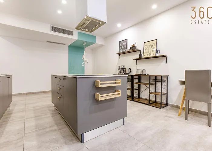 Daire Designer 3br With Private Balcony In By 360 Estates *